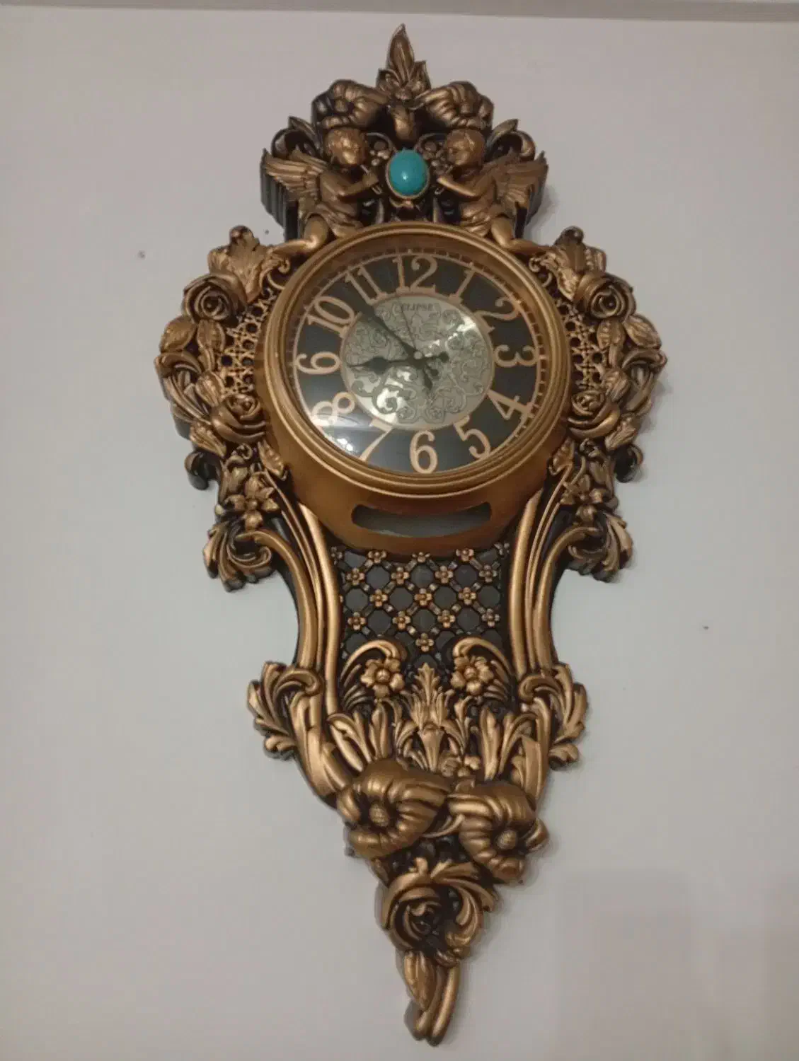 ساعت دیواری سالم|ساعت دیواری و تزئینی|مشهد, ایثارگران|دیوار