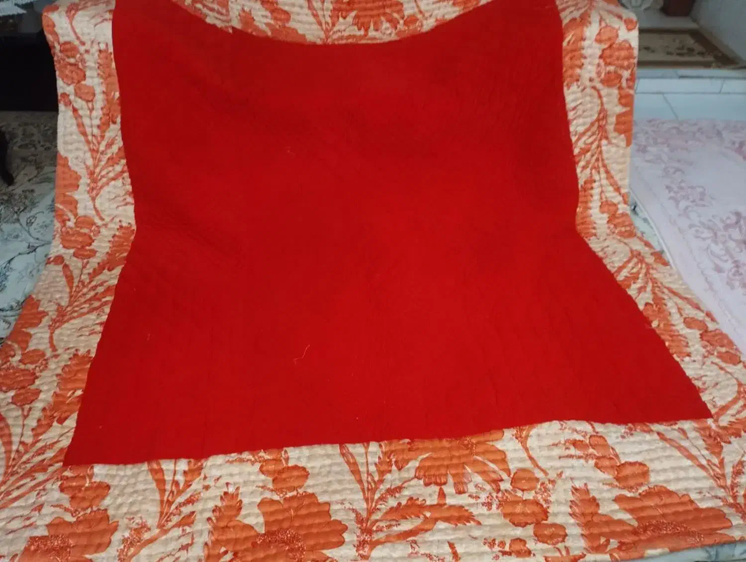 لحاف|رختخواب، بالش، پتو|اصفهان, شاهزید|دیوار