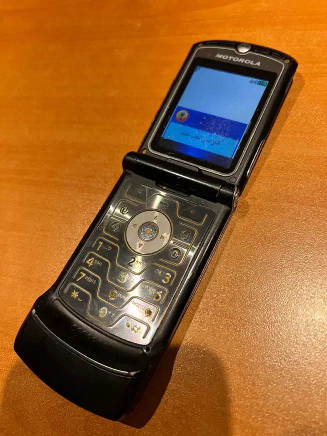 گوشی موتورولا v3|موبایل|تهران, ولنجک|دیوار