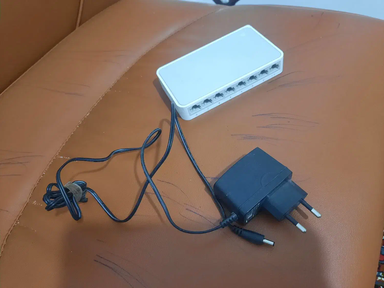 سویچر|مودم و تجهیزات شبکه|سنندج, |دیوار