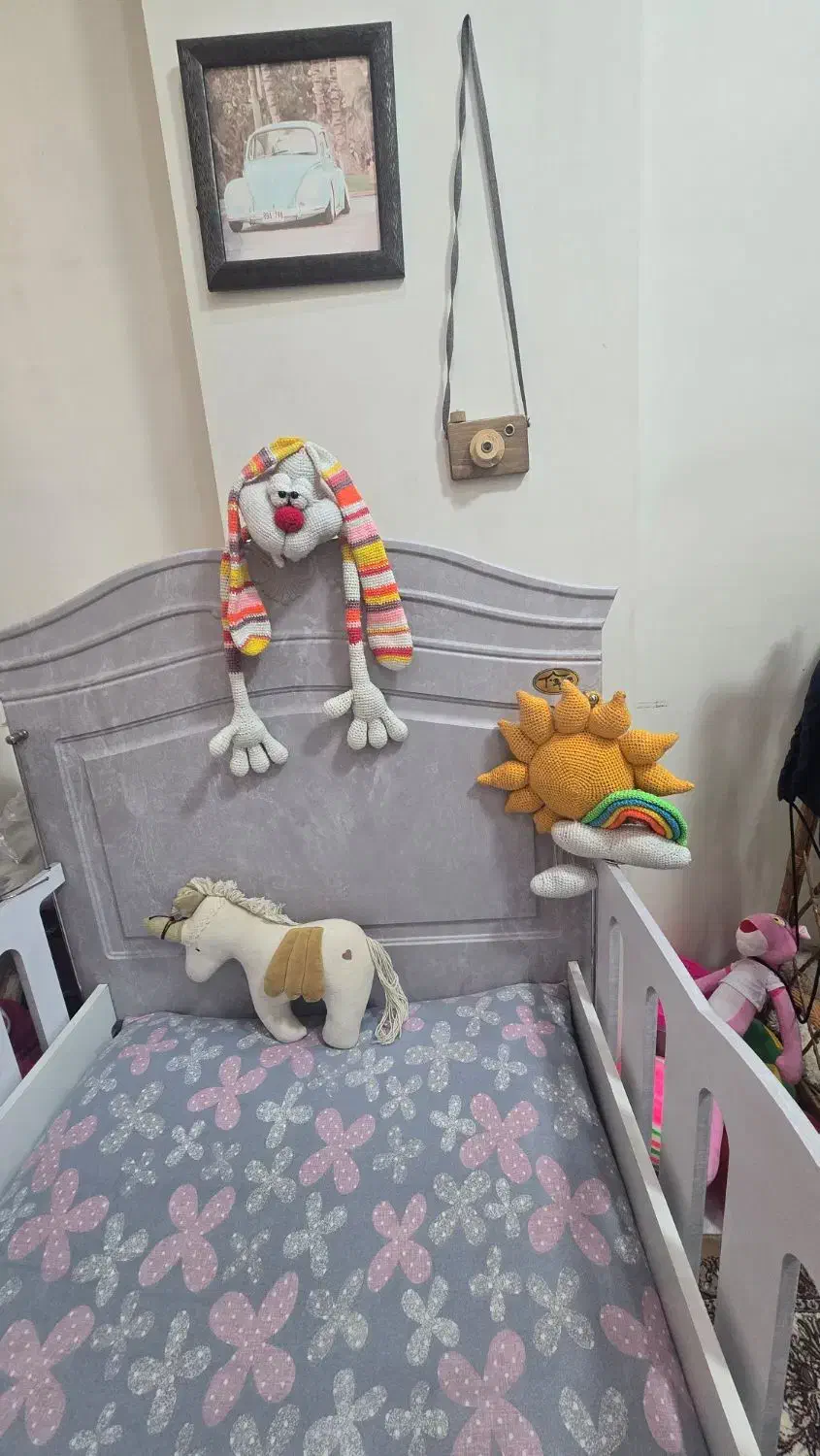 تخت کودک|تخت و صندلی بچه|خاوران, |دیوار