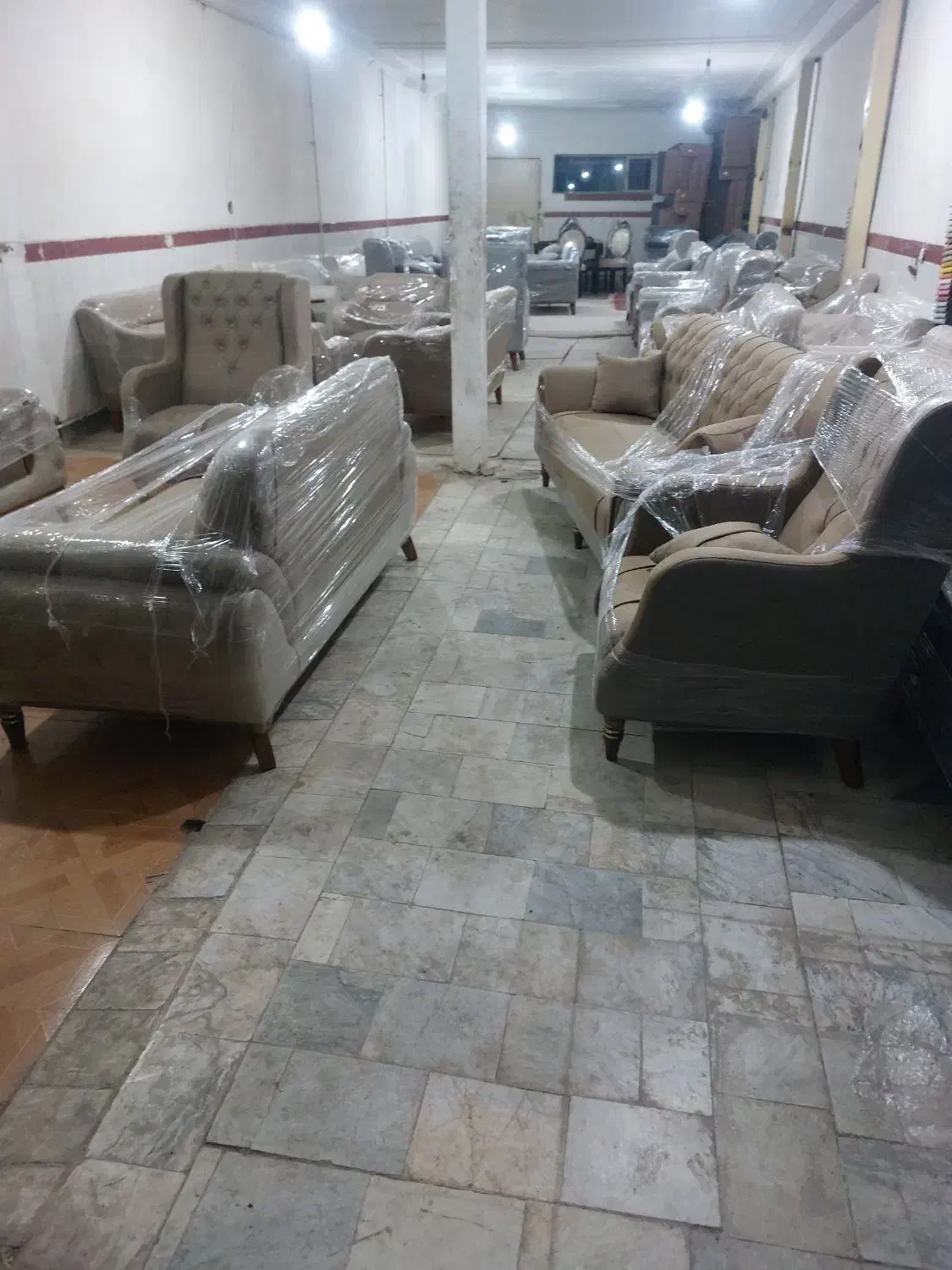 مبل راحتی|مبلمان خانگی و میز عسلی|اهر, |دیوار