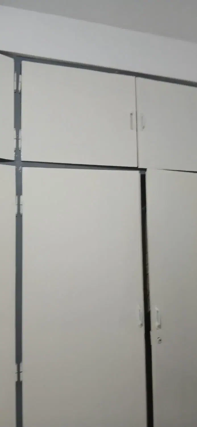 کمد دیواری درب کمد دیواری درب چوبی|جاکفشی، کمد، دراور|پرند, فاز ۳|دیوار