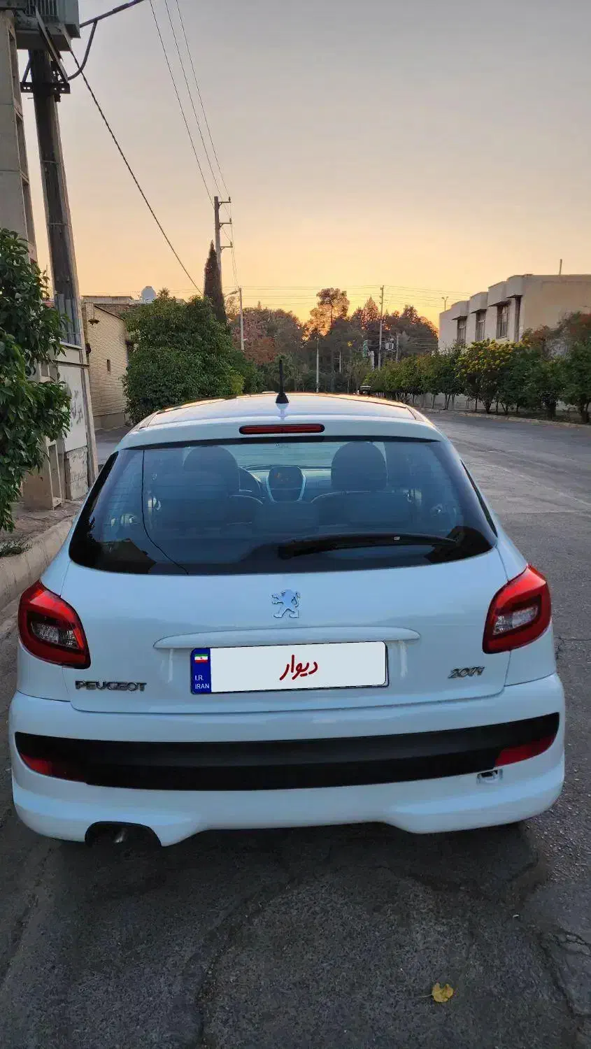 پژو ۲۰۷ پانا برقی|خودرو سواری و وانت|شیراز, بریجستون|دیوار
