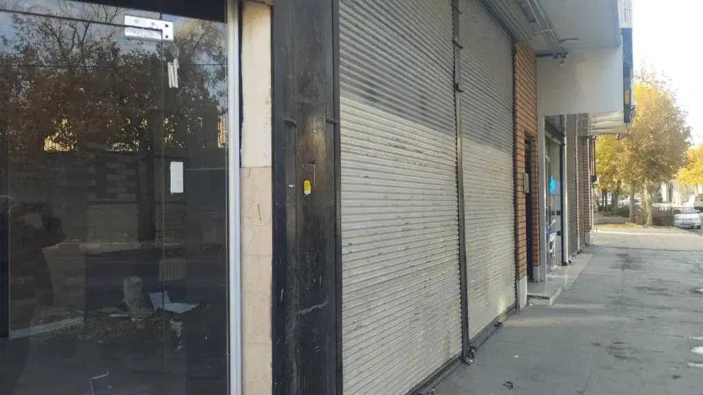 پنجاه متر مغازه تجاری(حضرت عمر)|اجارهٔ مغازه و غرفه|سقز, |دیوار