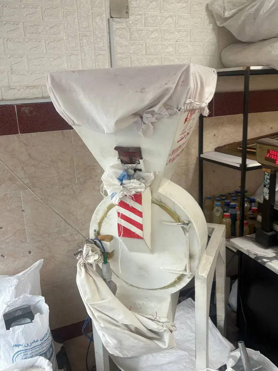 دستگاه آردبرنج کوبی|ماشین‌آلات صنعتی|رشت, چمارسرا|دیوار