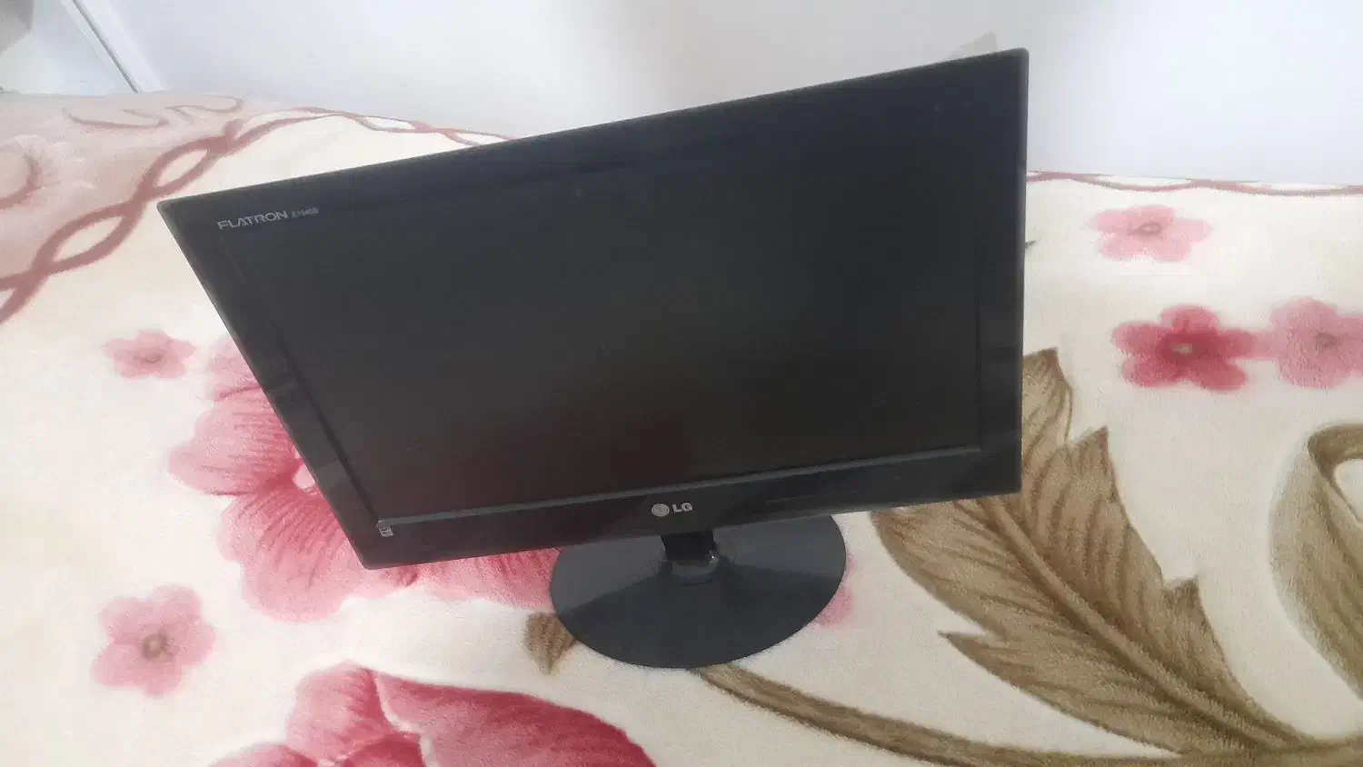 مانیتور LED LG 18.5|قطعات و لوازم جانبی رایانه|مشهد, راهنمایی|دیوار