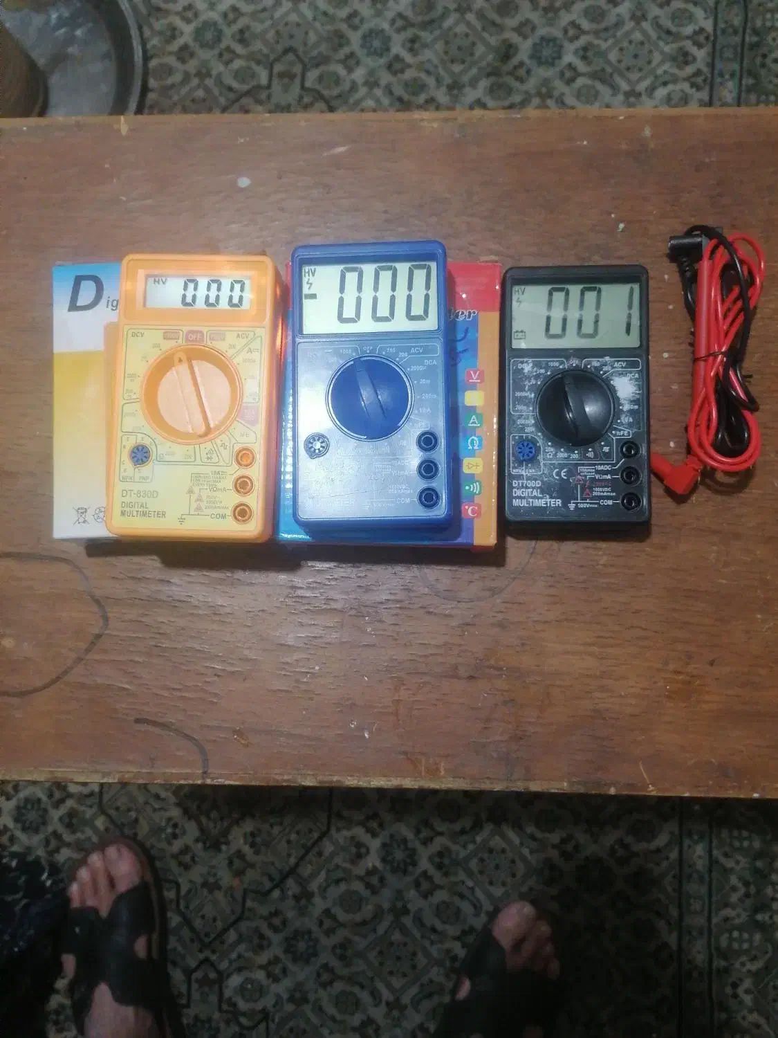 اهمتر سه عدد۶۵۰۰۰۰تومان|ابزارآلات|شیراز, سیاه سنگ|دیوار