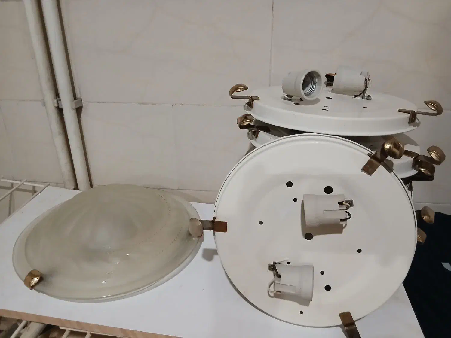 حراج لامپ مهتابی لامپ سقفی واویز|لامپ و چراغ|قم, آزادگان|دیوار