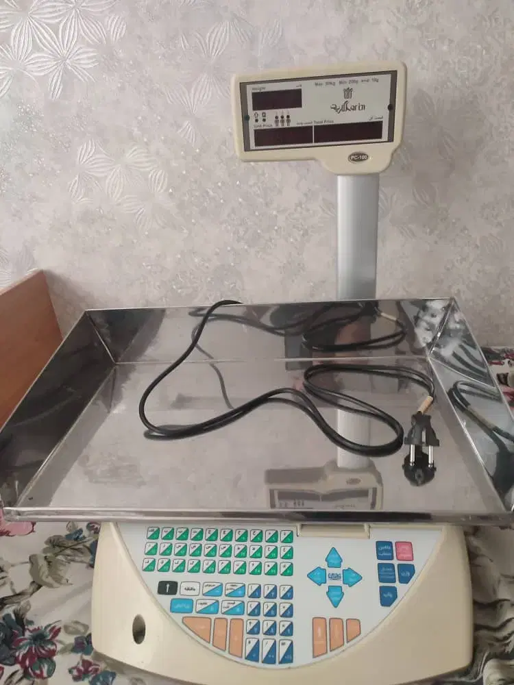 ترازو|فروشگاه و مغازه|اصفهان, سعادت‌آباد|دیوار