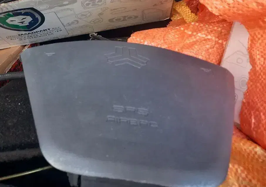 قاب ایربگ. دسته موتو پراید محرک و قفل درب تیبا|قطعات یدکی و لوازم جانبی|مشهد, جاهد شهر|دیوار