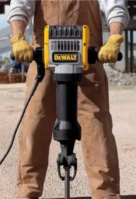 تخریب وکنده کار باپیکور|خدمات پیشه و مهارت|زابل, |دیوار