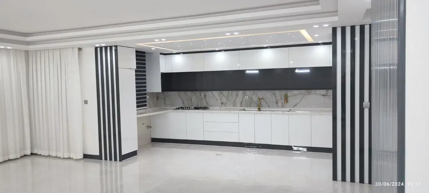 پیش فروش یا معاوضه واحد۷۵و۸۰و۱۵۰و۲۰۰متری|فروش آپارتمان|شاهینشهر, حافظ جنوبی|دیوار