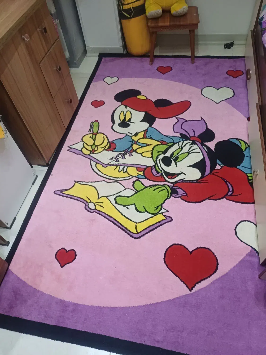 قالی دخترانه|فرش|اصفهان, خانه اصفهان|دیوار