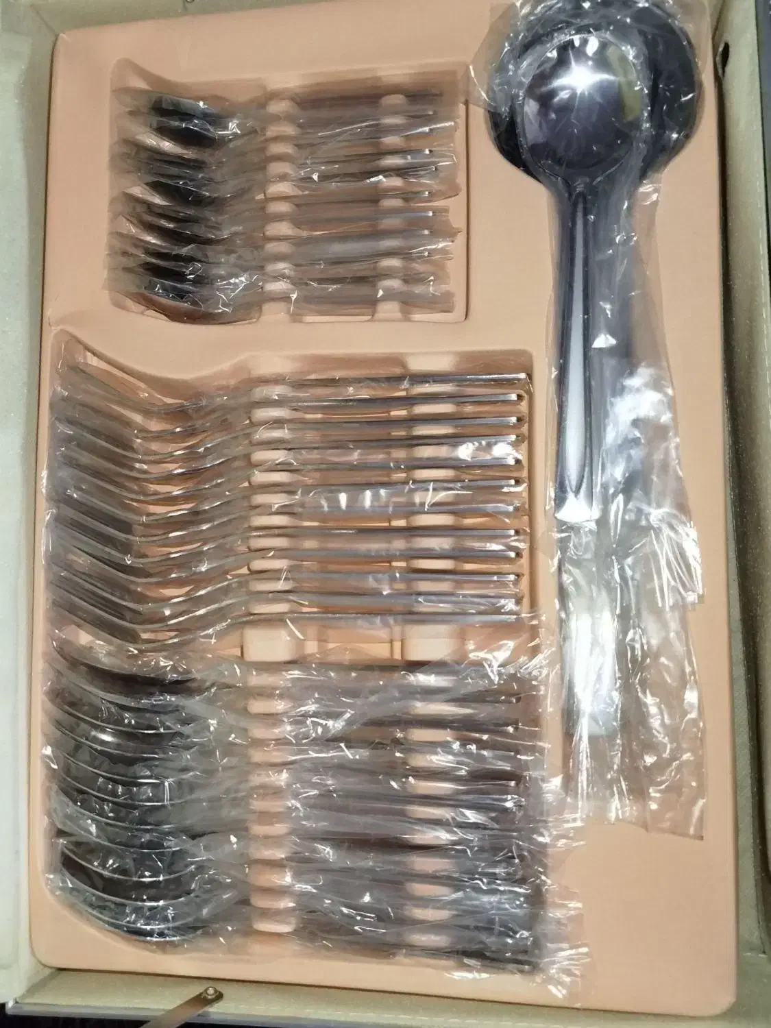 سرویس قاشق وچنگال|ظروف سرو و پذیرایی|قرچک, شهرک گلها|دیوار