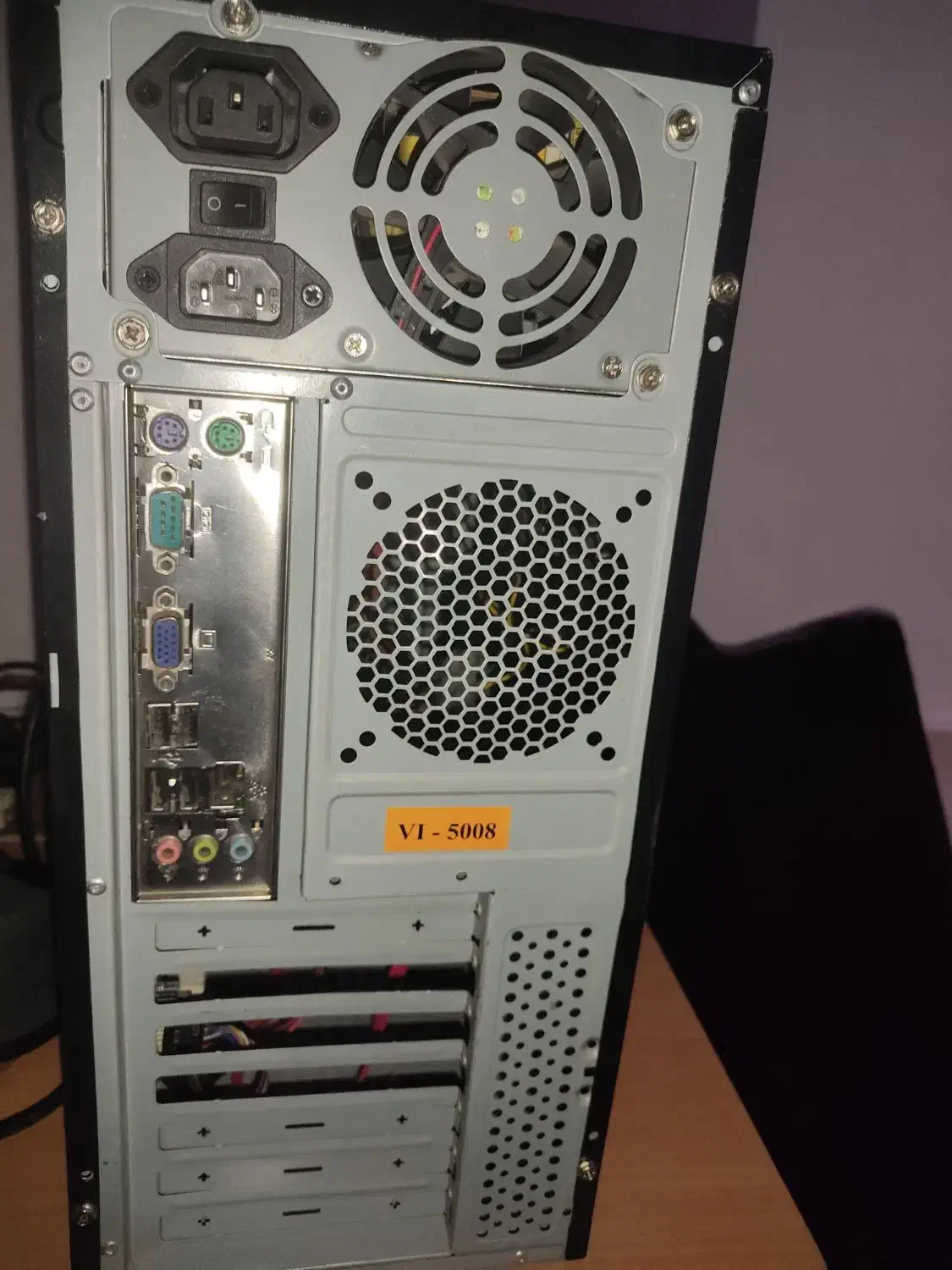 کیس کامپیوتر تمیز و سالم مانیتور سامسونگ|رایانه رومیزی|اصفهان, امامزاده اسماعیل|دیوار