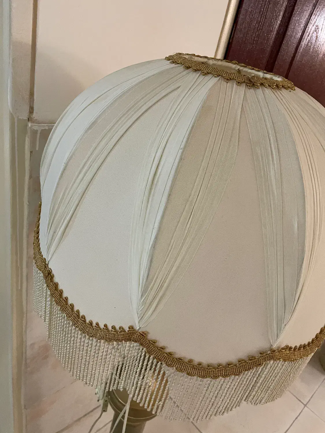 آباژور ایستاده نو|چراغ خواب و آباژور|اصفهان, شیخ اشراق|دیوار