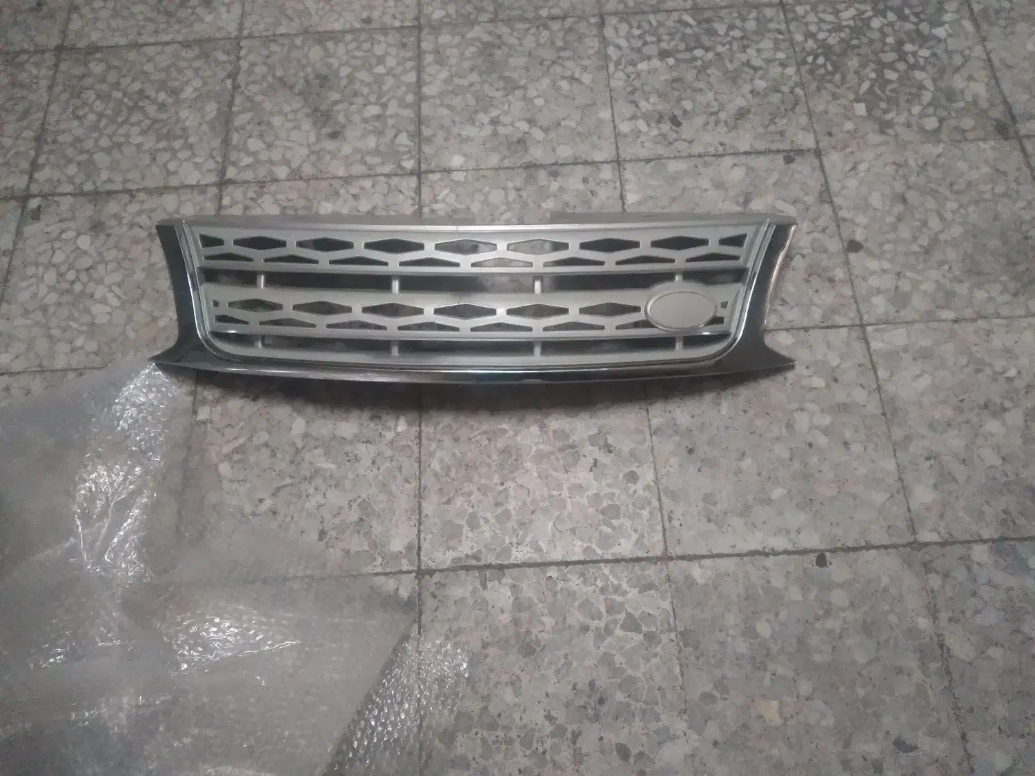 جلو پنجره تیگو ۵|قطعات یدکی و لوازم جانبی|رشت, لاکانی|دیوار