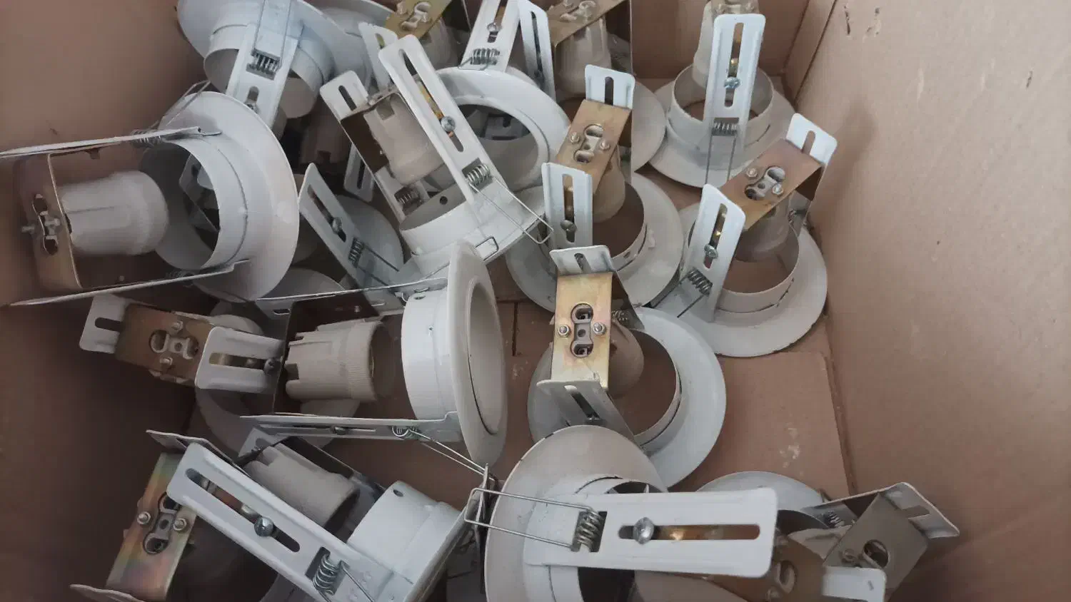 چراغ وهولدور|لامپ و چراغ|اهواز, اسلام آباد شرقی|دیوار