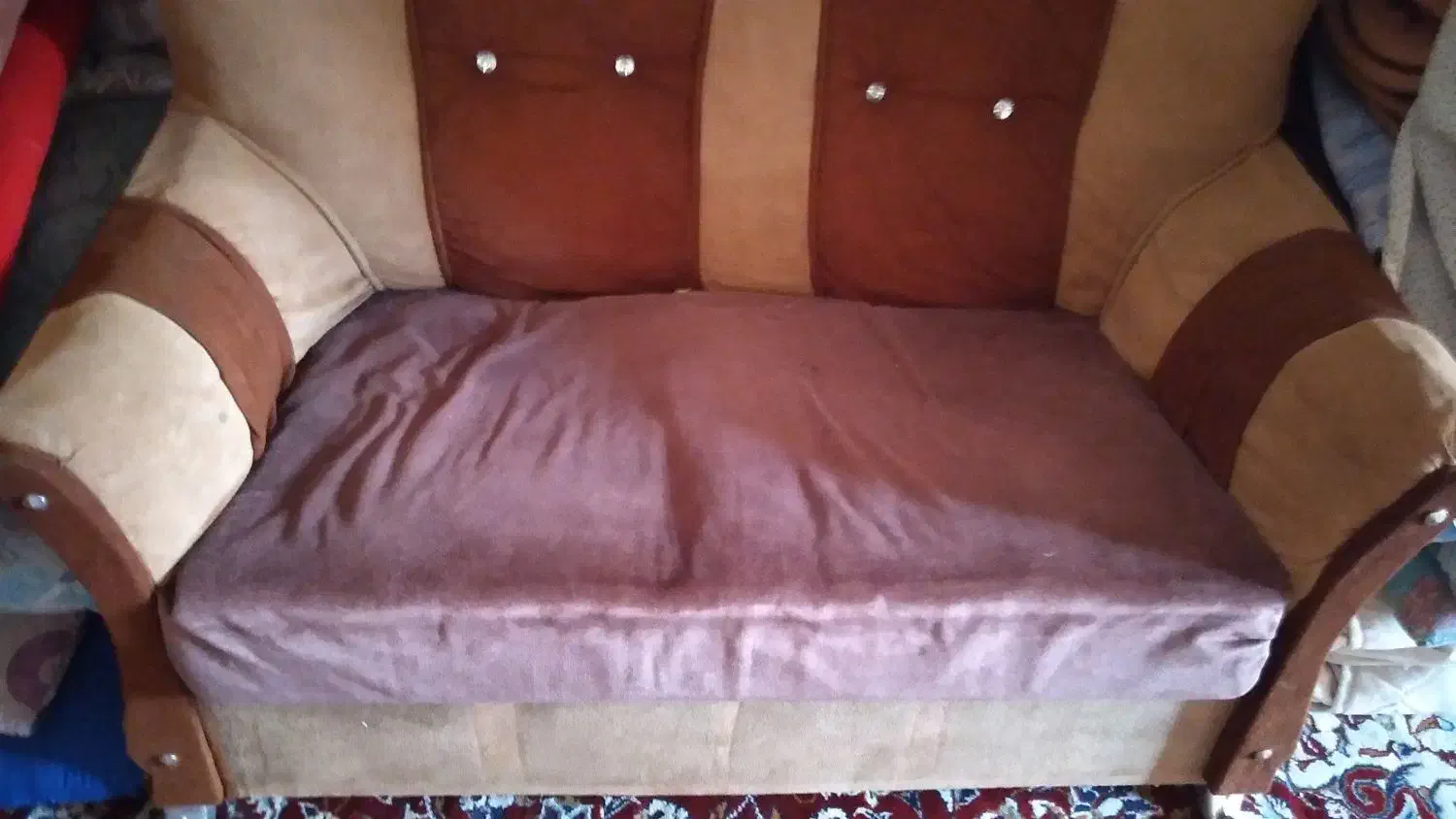 دو دست مبل و قاب عکس  و قالپاق|حراج|کاشان, رسالت|دیوار