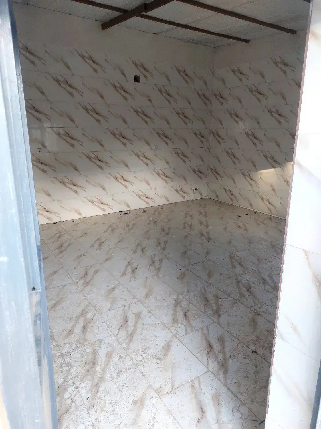 210متر سالن بهداشتی اجاره ای در ماهدشت|اجارهٔ دفتر صنعتی، کشاورزی، تجاری|ماهدشت, |دیوار