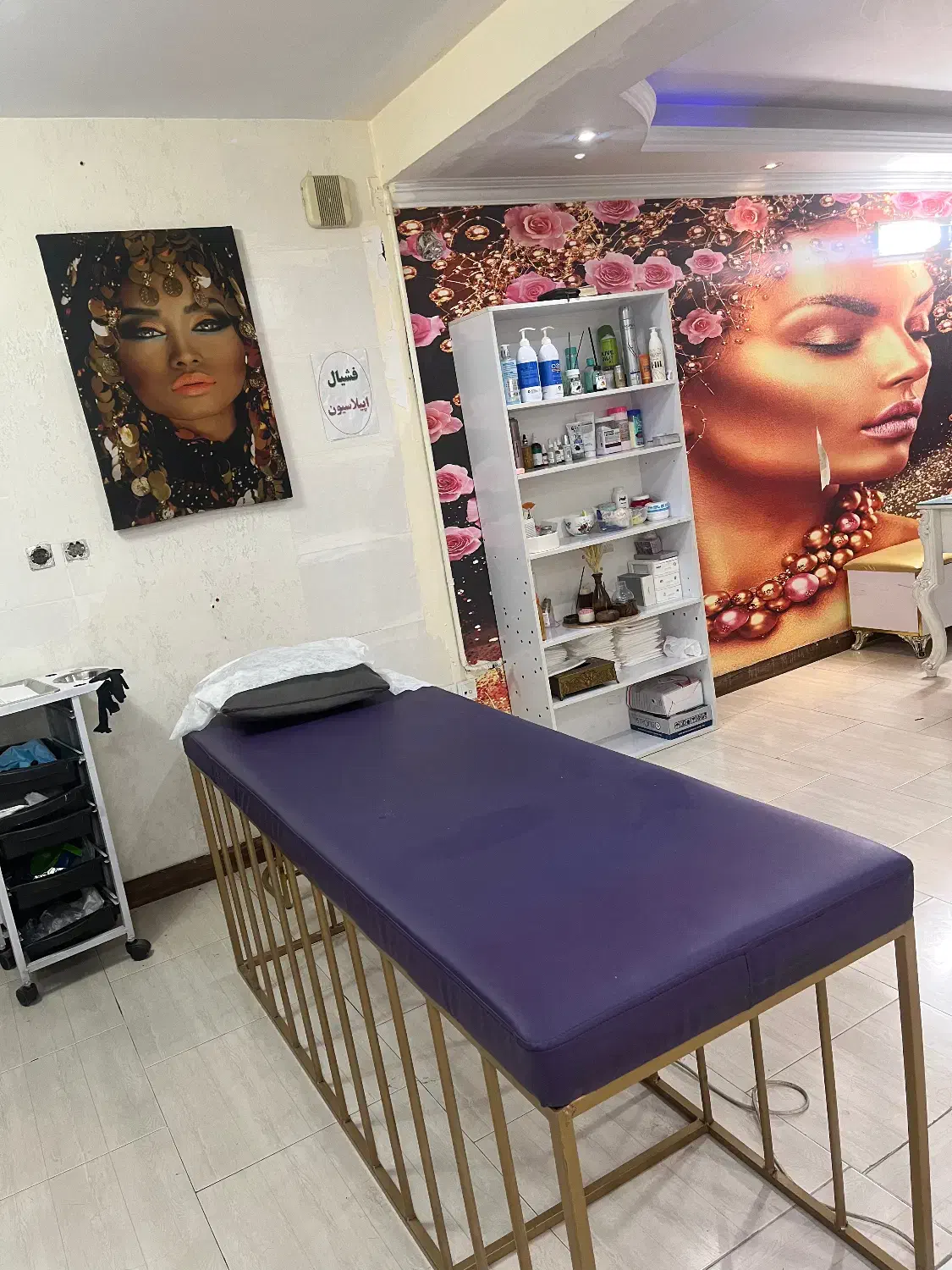 لاین های ناخن، مژه، اصلاح و وکس ، اپیلاسیون،میکاپ|استخدام درمانی، زیبایی، بهداشتی|تهران, فرزانه|دیوار