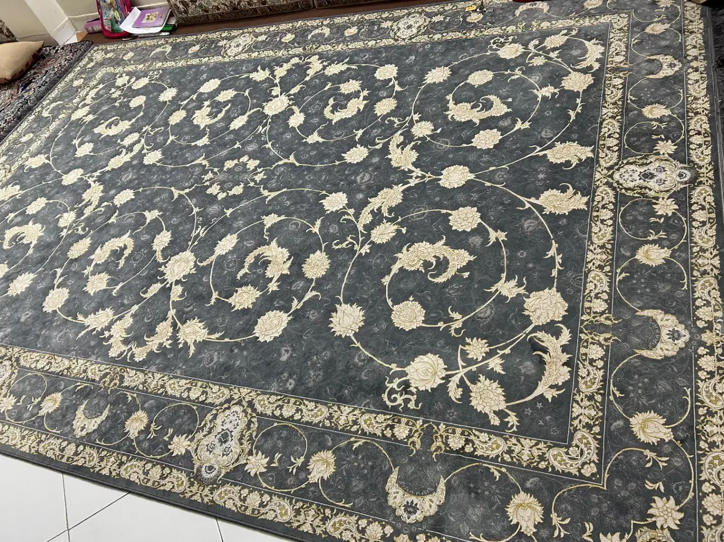 دو عدد فرش افشان ۹متری ۱۲۰۰ شانه درحد نو|فرش|تهران, شهید رجایی|دیوار