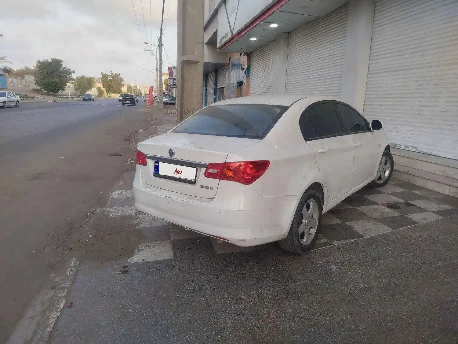 ماشین ۳۵۰ ام جی|خودرو سواری و وانت|چابهار, |دیوار