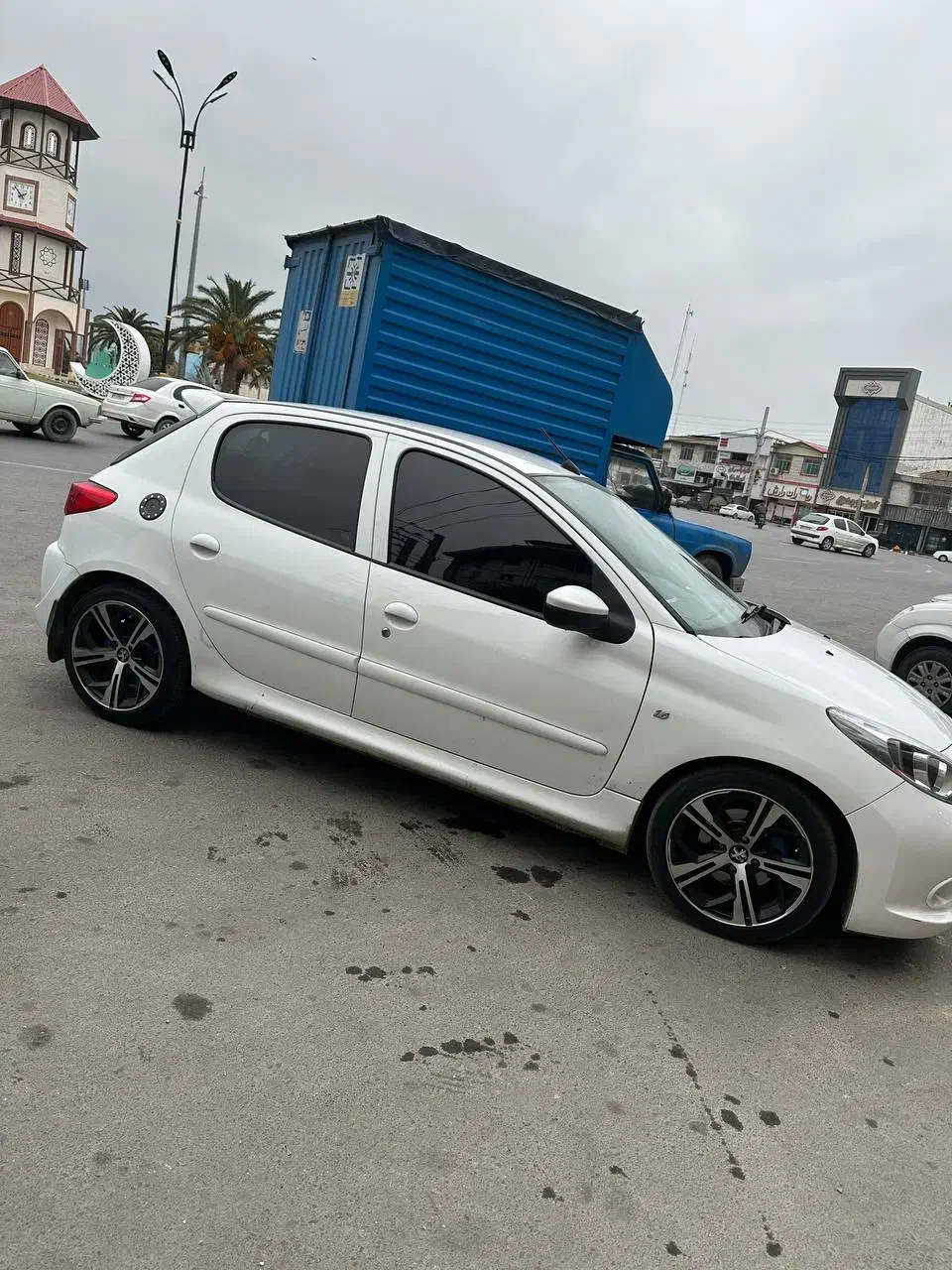 ۲۰۷ لوازمی|خودرو سواری و وانت|گرگان, |دیوار