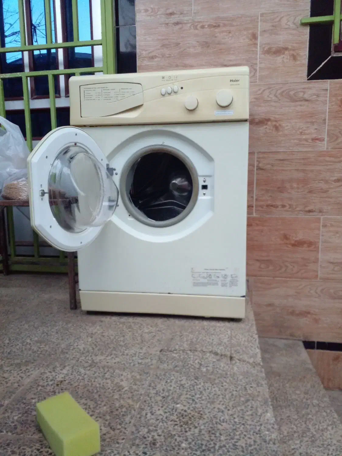 ماشین لباسشویی هایر|ماشین لباسشویی و خشککن لباس|املش, |دیوار