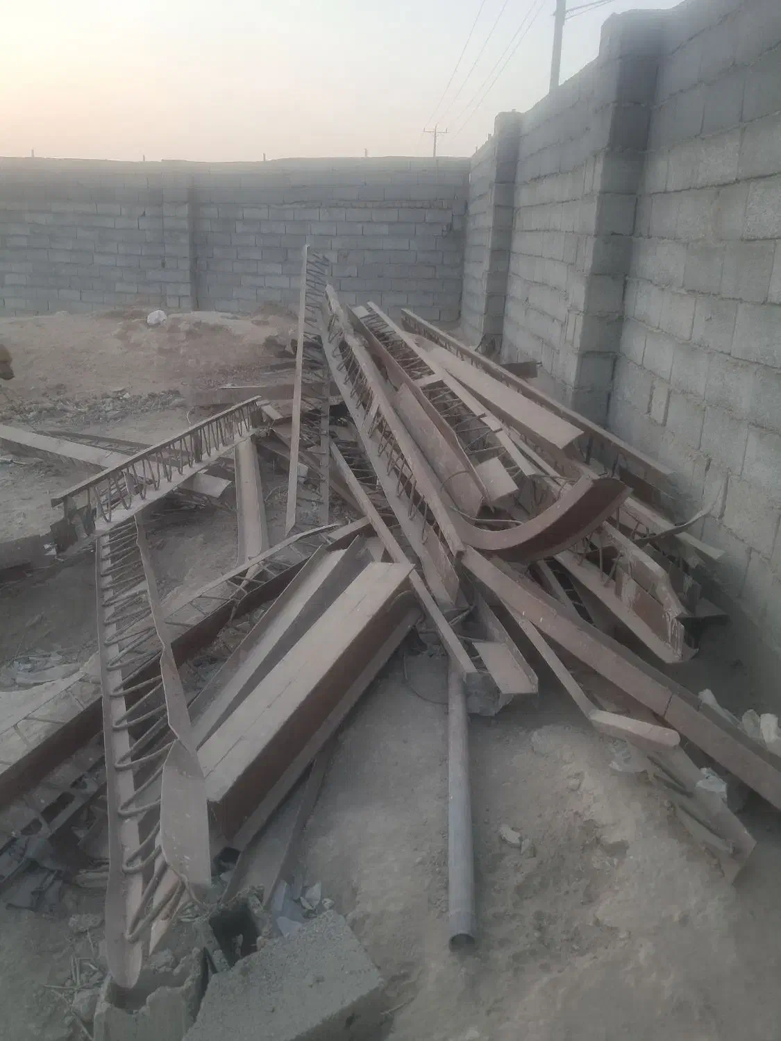 آهن و تیرچه فروشی ضایعات وکارآمد|عمدهفروشی|مشهد, چهاربرج|دیوار