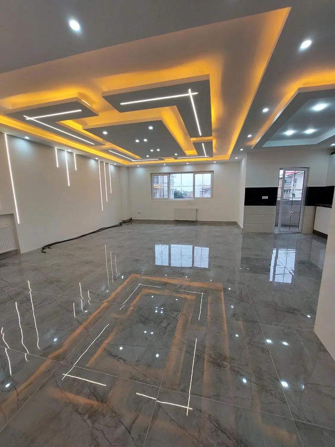 فروش واحد ۱۳۰ متری سند ۲ خواب فول امکانات خبر نگار|فروش آپارتمان|رشت, شهرک شهید رجایی|دیوار