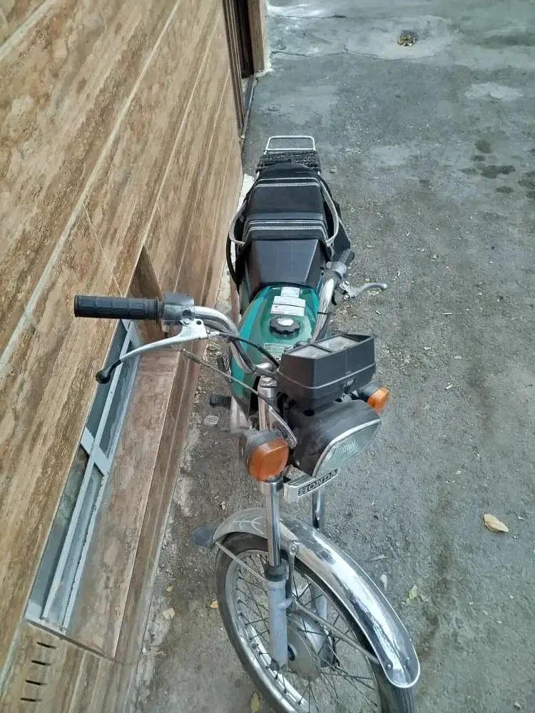 125هندارایکا|موتورسیکلت|ری, صفاییه (چشمه علی)|دیوار