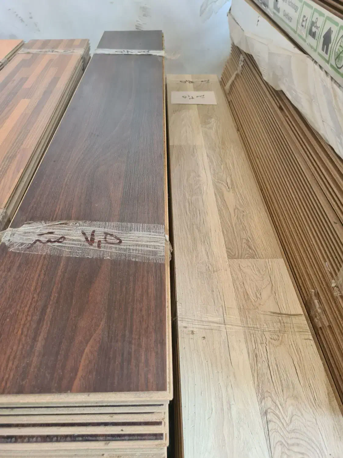 پارکت لمینت ته باری استوک از ۵ تا ۸ متر مربع حراج|مصالح و تجهیزات ساختمان|کرج, مجتمع صنفی صنعتی|دیوار