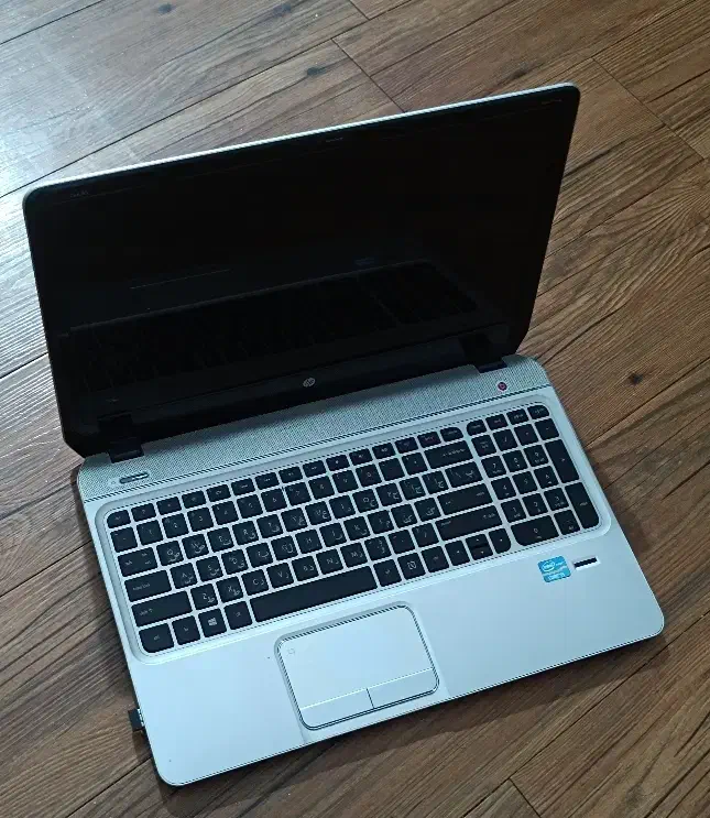 لب تاب hp نیاز به تعمیر|رایانه همراه|کیش, |دیوار