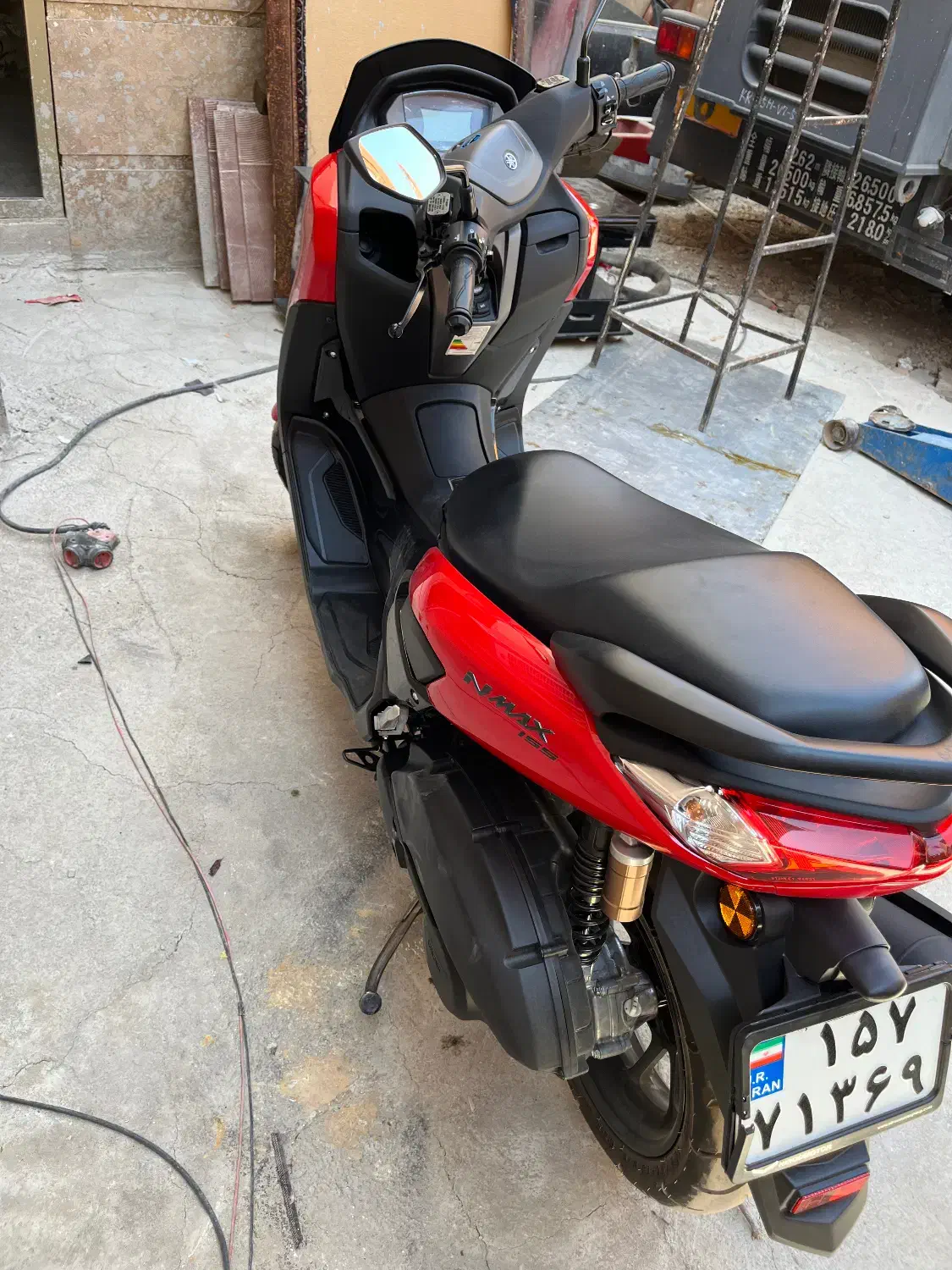 متر n max|موتورسیکلت|شیراز, معالی‌آباد|دیوار