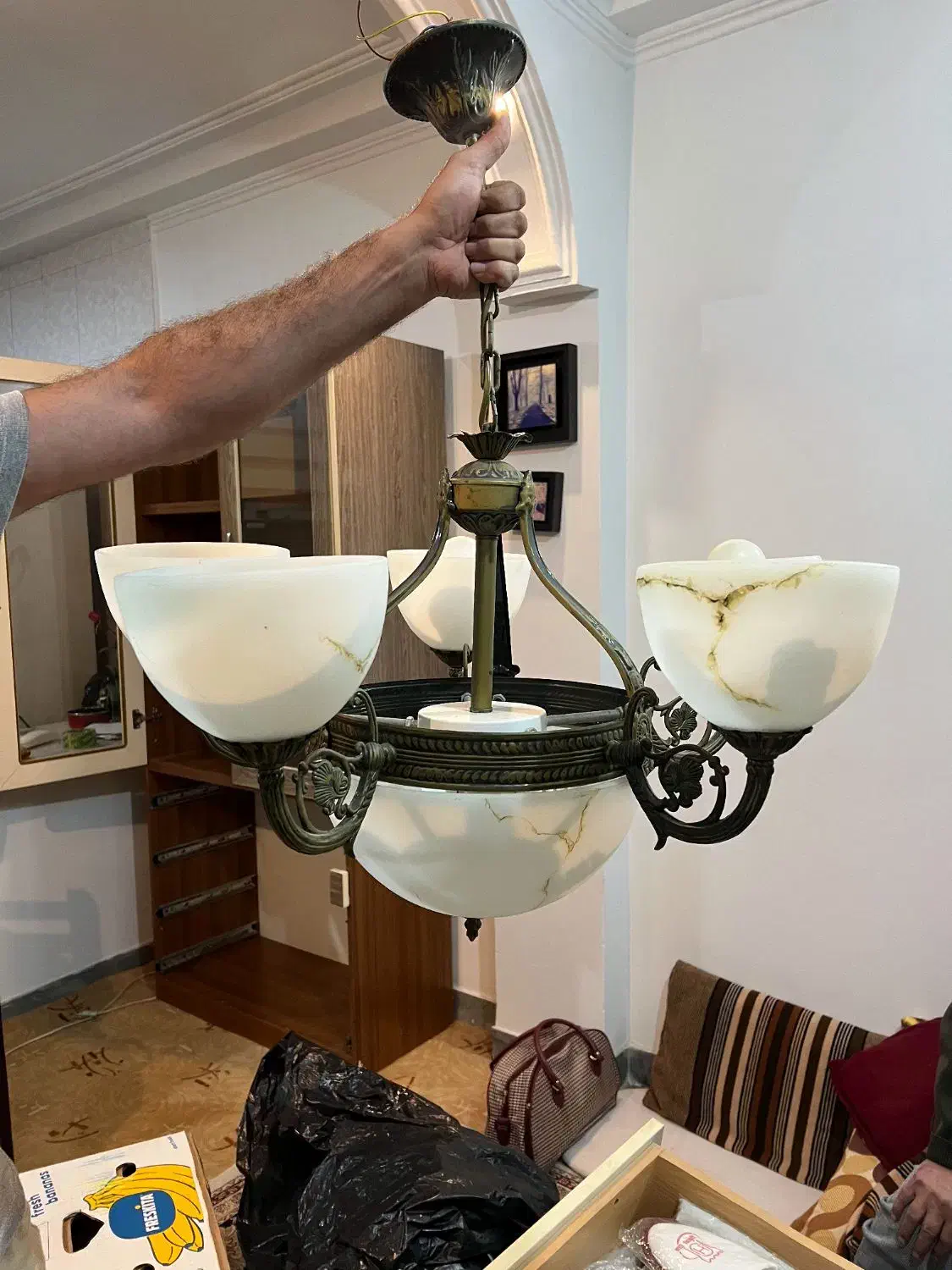 لوستر|لوستر و چراغ آویز|لنگرود, |دیوار