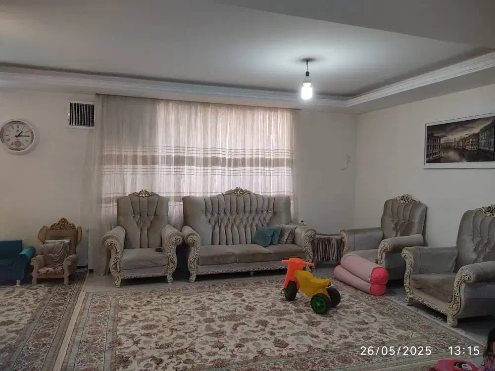 ۸۲ متری /مجتمع گل نرگس / با پارکینگ سندی /|فروش آپارتمان|ملارد, |دیوار