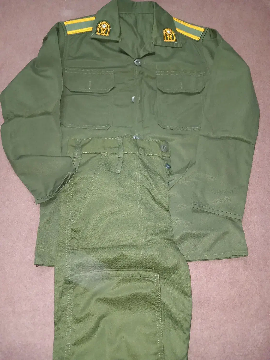 لباس سربازی نیروانتظامی ۴۲و۵۲|لباس|قم, پردیسان|دیوار