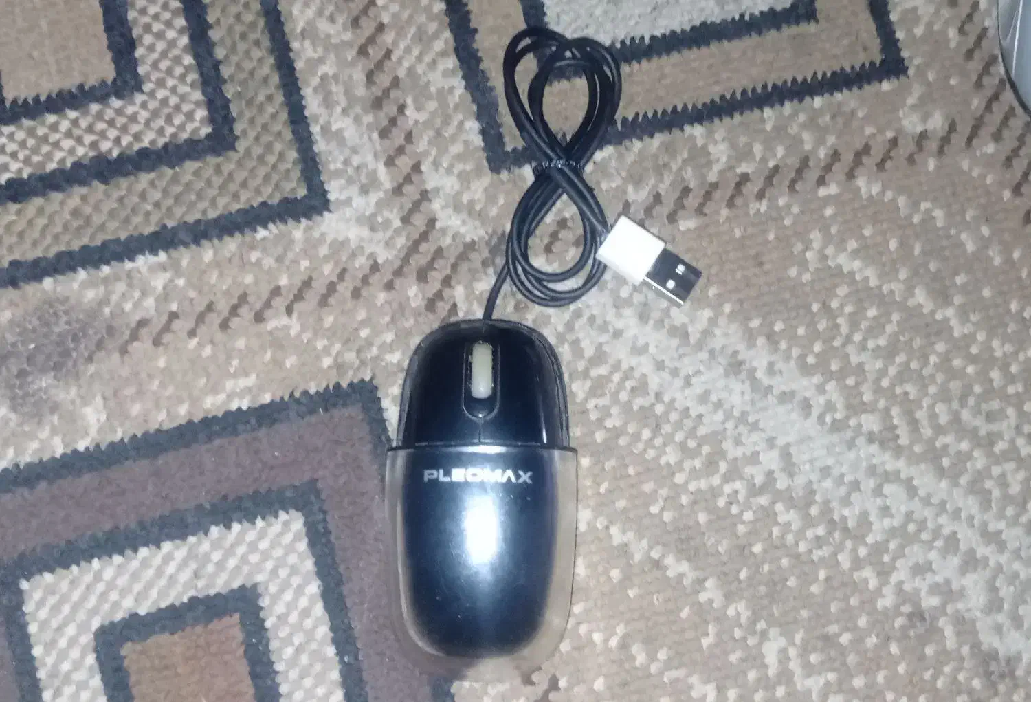 موس کامپیوتر سالم پورت USB|قطعات و لوازم جانبی رایانه|اراک, |دیوار