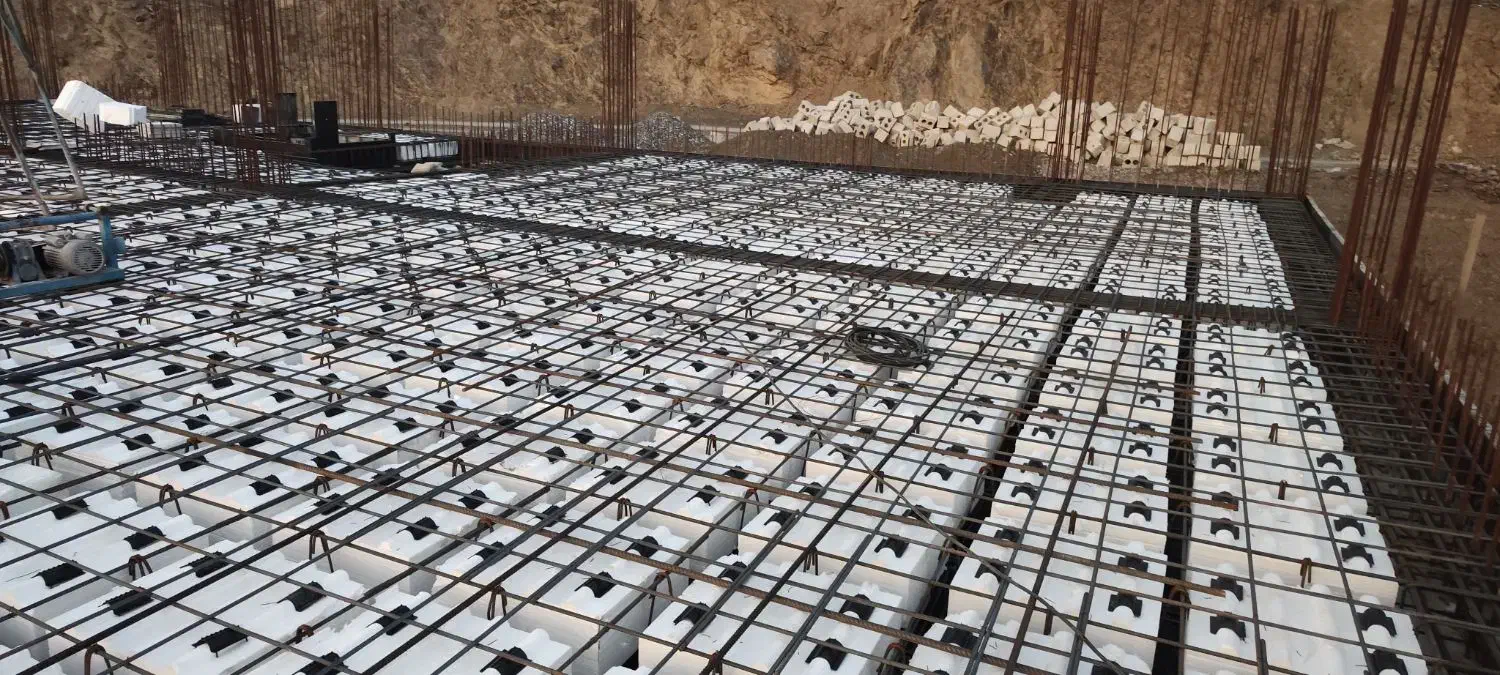 نیاز به قالببند و آرماتور بند|استخدام معماری، عمران و ساختمانی|زاینده رود, |دیوار