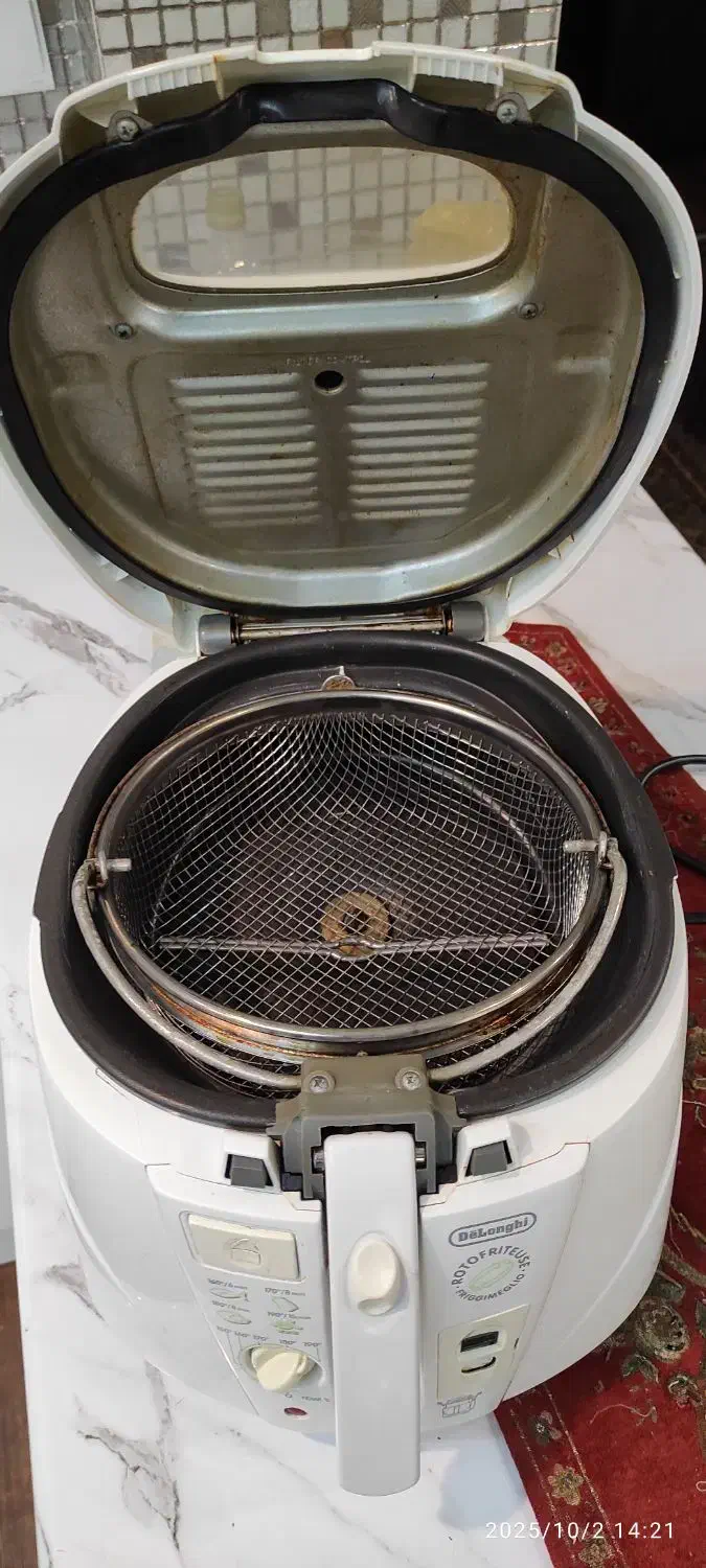 سرخ کن دلونگی|اجاق گاز و لوازم برقی پختوپز|رشت, منظریه|دیوار