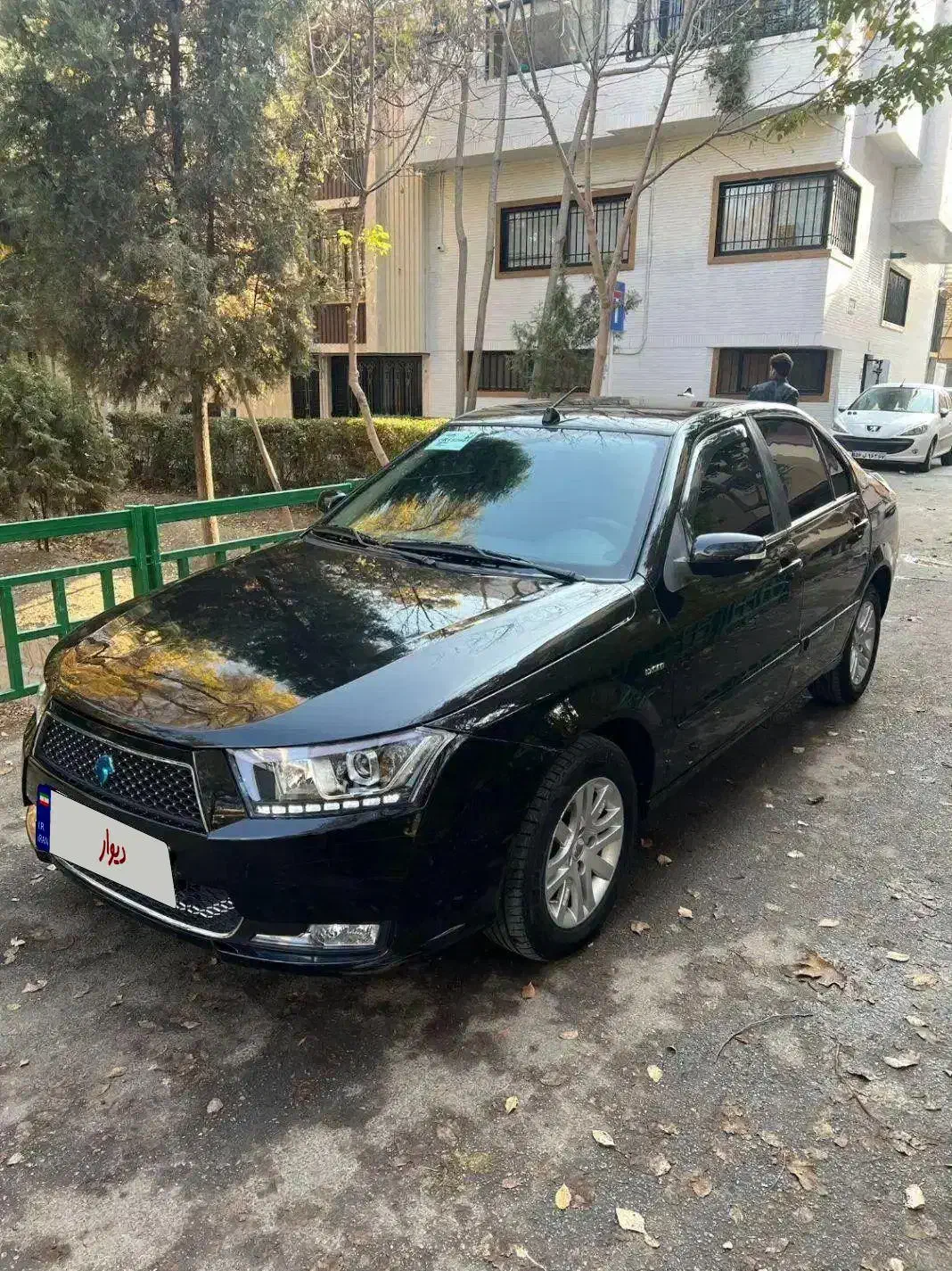 **دنا مشکی مدل 1395**|خودرو سواری و وانت|اصفهان, عباسآباد|دیوار