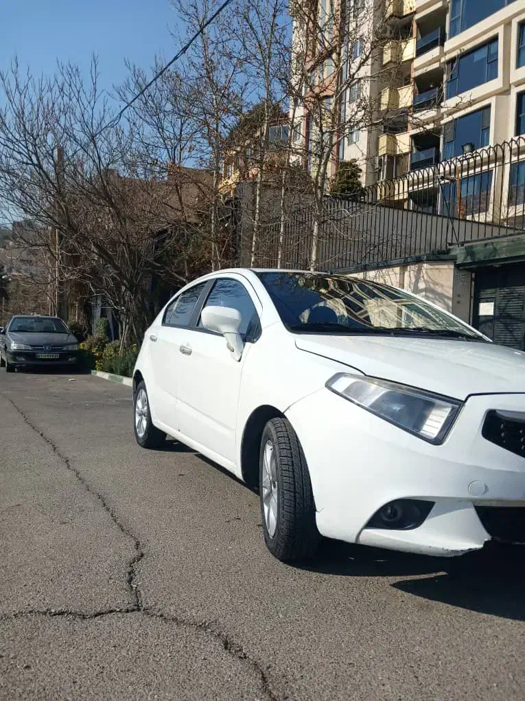 برلیانس ۲۲۰h|خودرو سواری و وانت|تهران, نیلوفر|دیوار