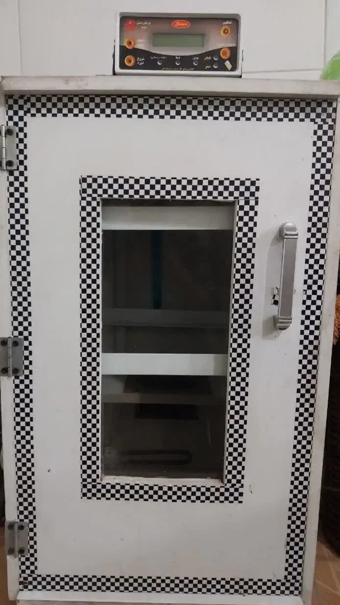 دستگاه جوجه کشی|لوازم جانبی حیوانات|یزد, |دیوار