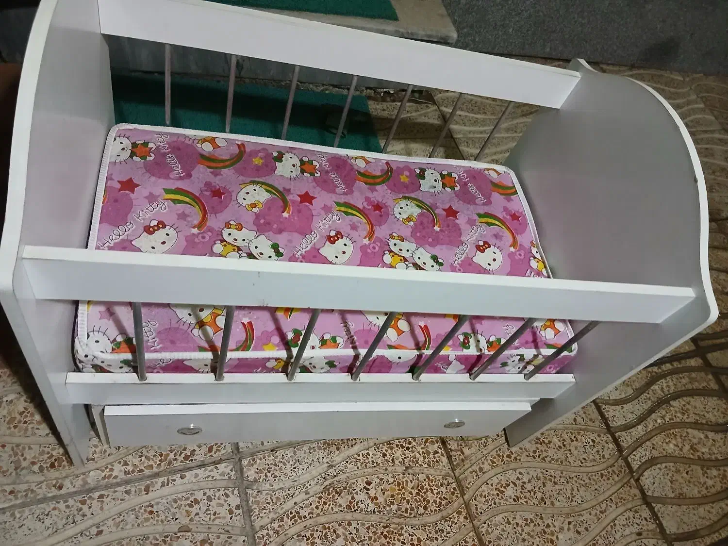 تختخواب کودک تا چهار سال|تخت و صندلی بچه|مرند, |دیوار