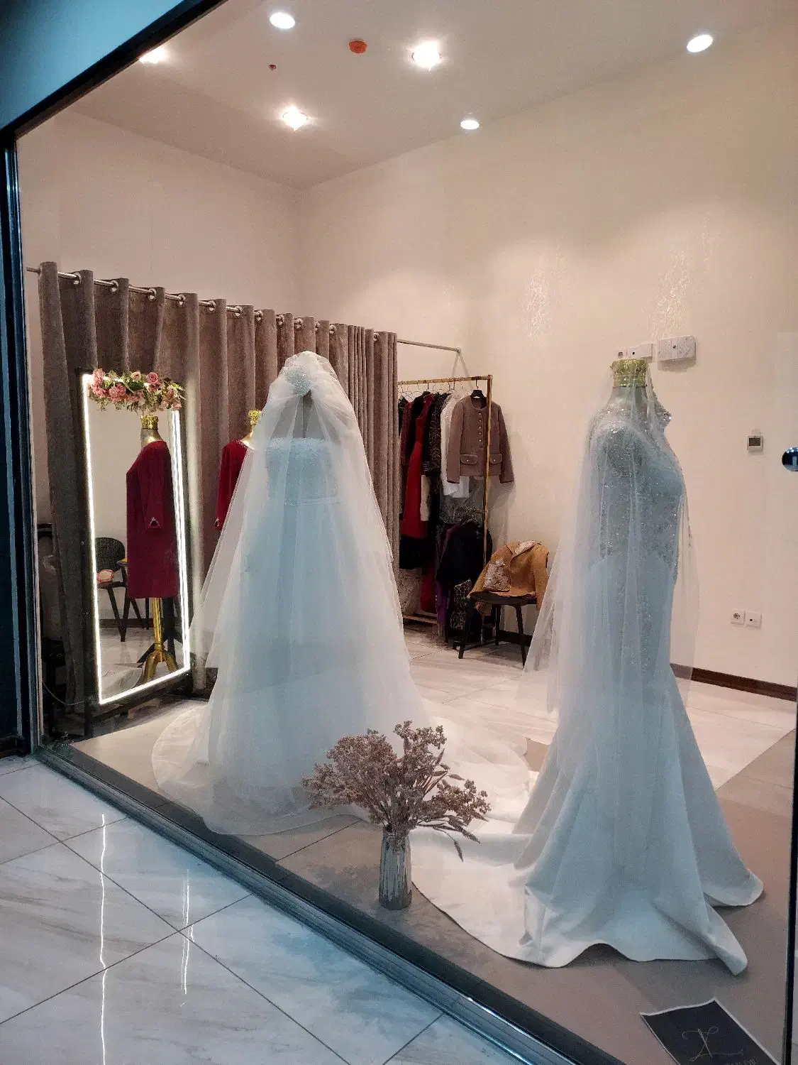 وسایل مغازه|لباس|کرمان, |دیوار