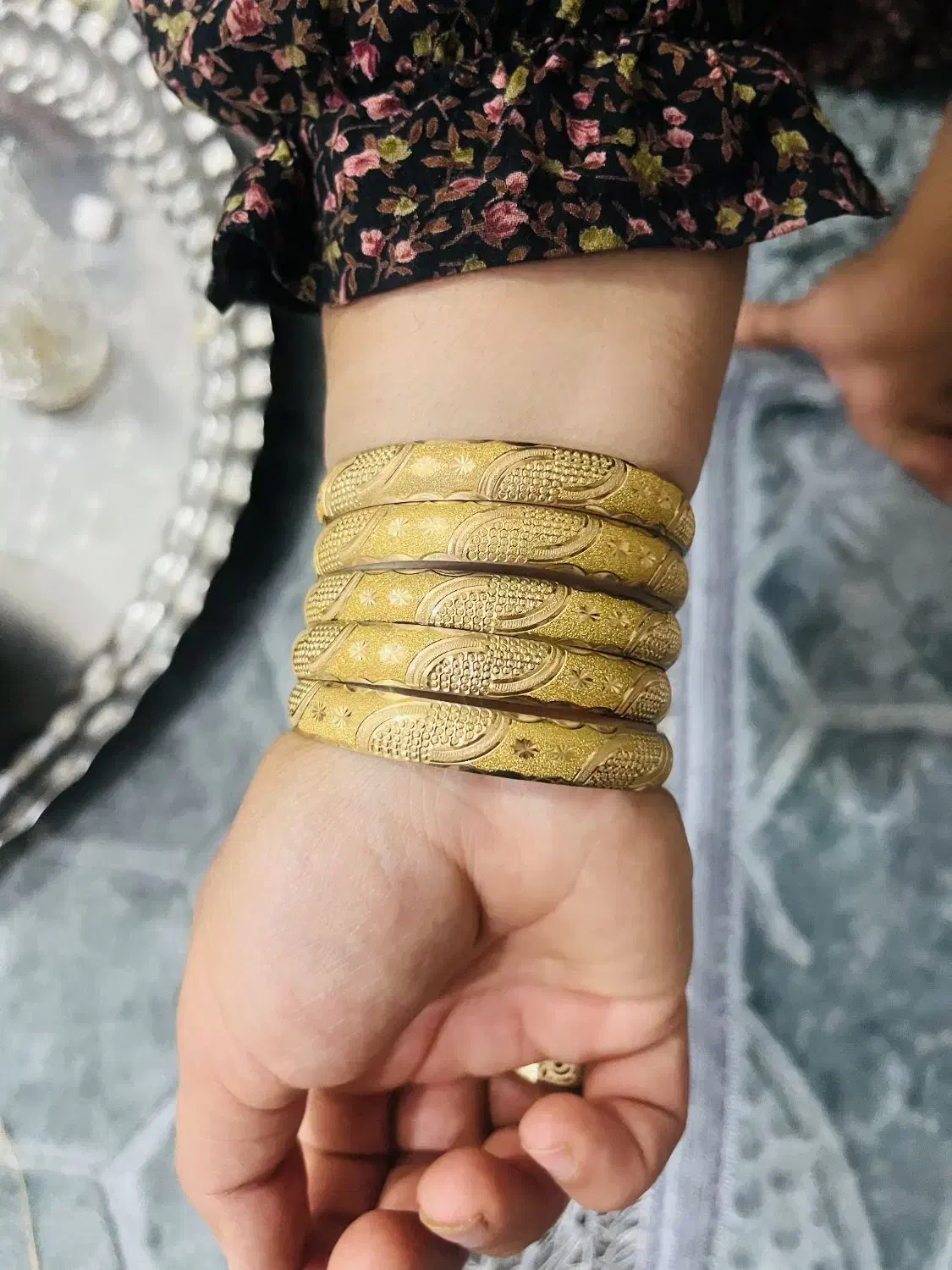 گلوبندو گوشوار والنگو|جواهرات|دهدشت, |دیوار