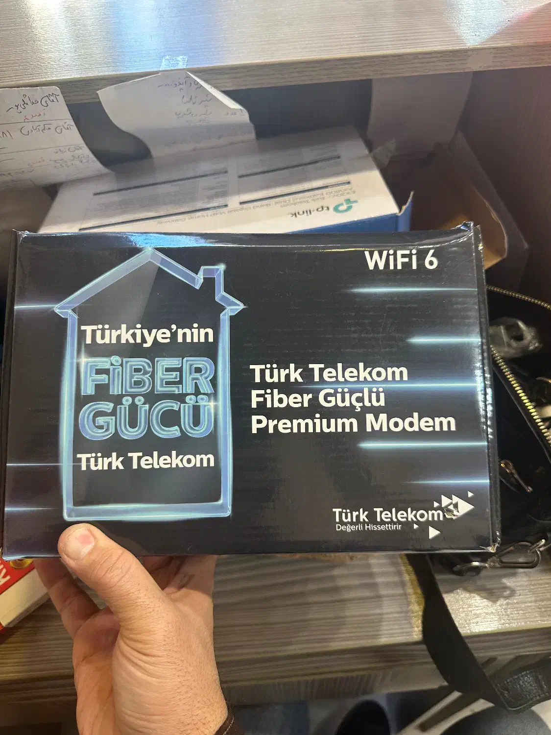 مودم( وای فای) ترک تلکام اصلی|مودم و تجهیزات شبکه|تهران, نیروی هوایی (پیروزی)|دیوار