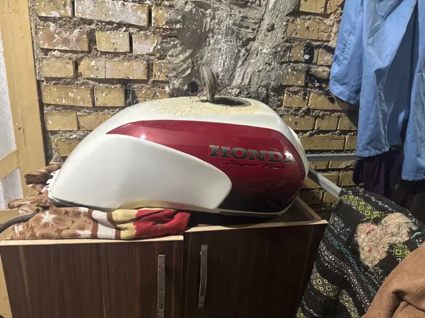 Cb1300 کاربرات 2002|موتورسیکلت|بندر ماهشهر, |دیوار